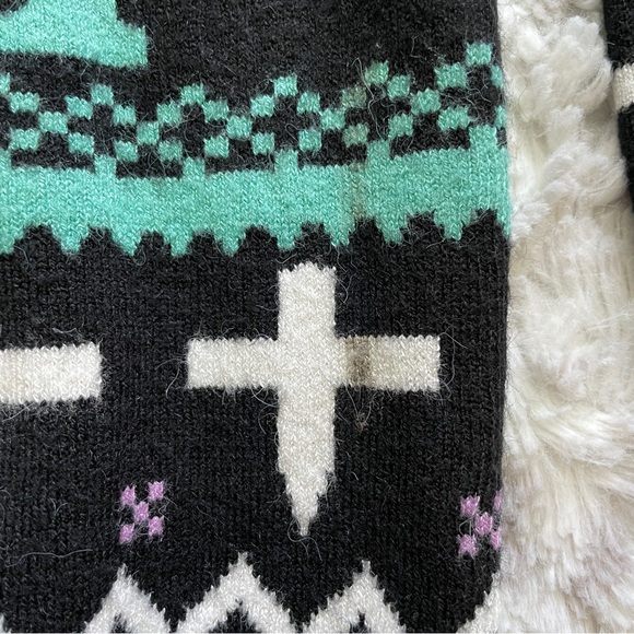 Her Universe Studio Ghibli Spirited Away Haku Fair Isle Sweater - Picture 3 of 4